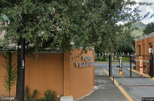 Acceso del sector Villavelayo, Villas La Rioja, Monterrey